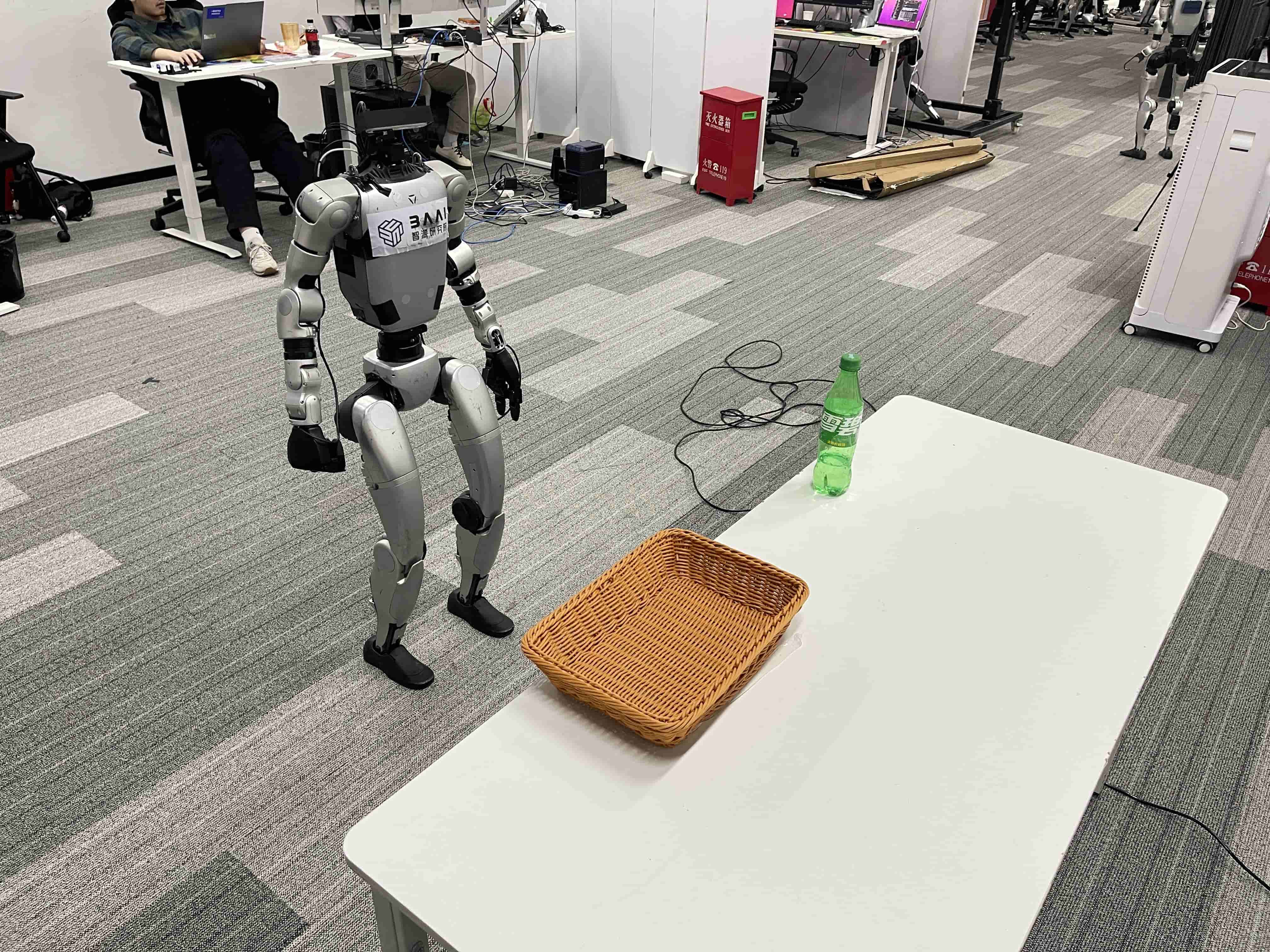 S3 original robot observation